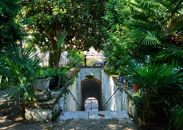 Oasis Bed & Breakfast