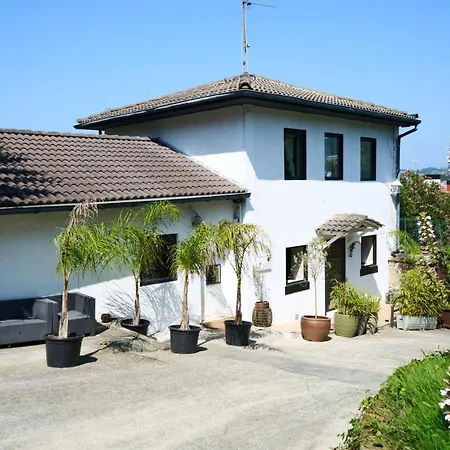 Oasis Bed & Breakfast Irun